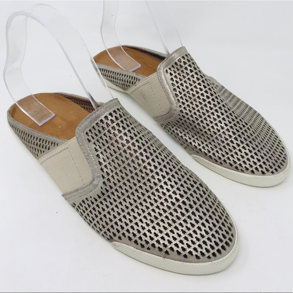 Frye Silver Melanie Slip Ons Size 9 Perforated Mule Flats Metallic Shoes
